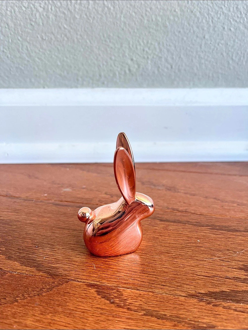 Copper-Tone Rabbit Ring Holder